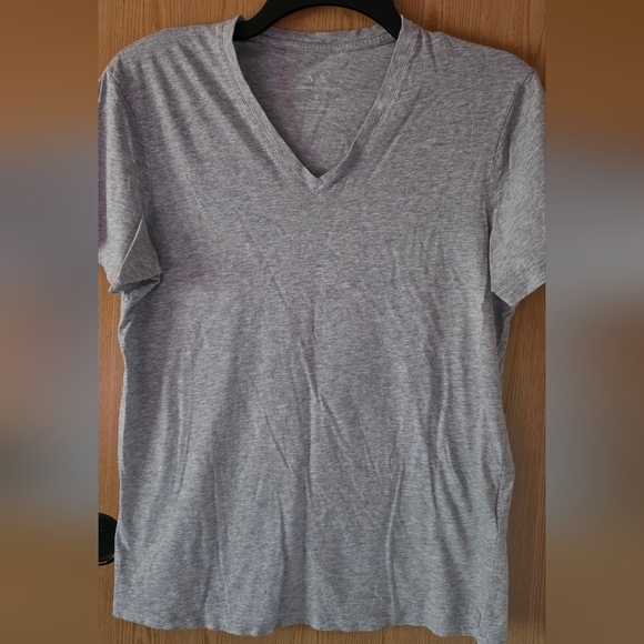 Armani Exchange Gray V-Neck T-Shirt - Picture 1 of 5